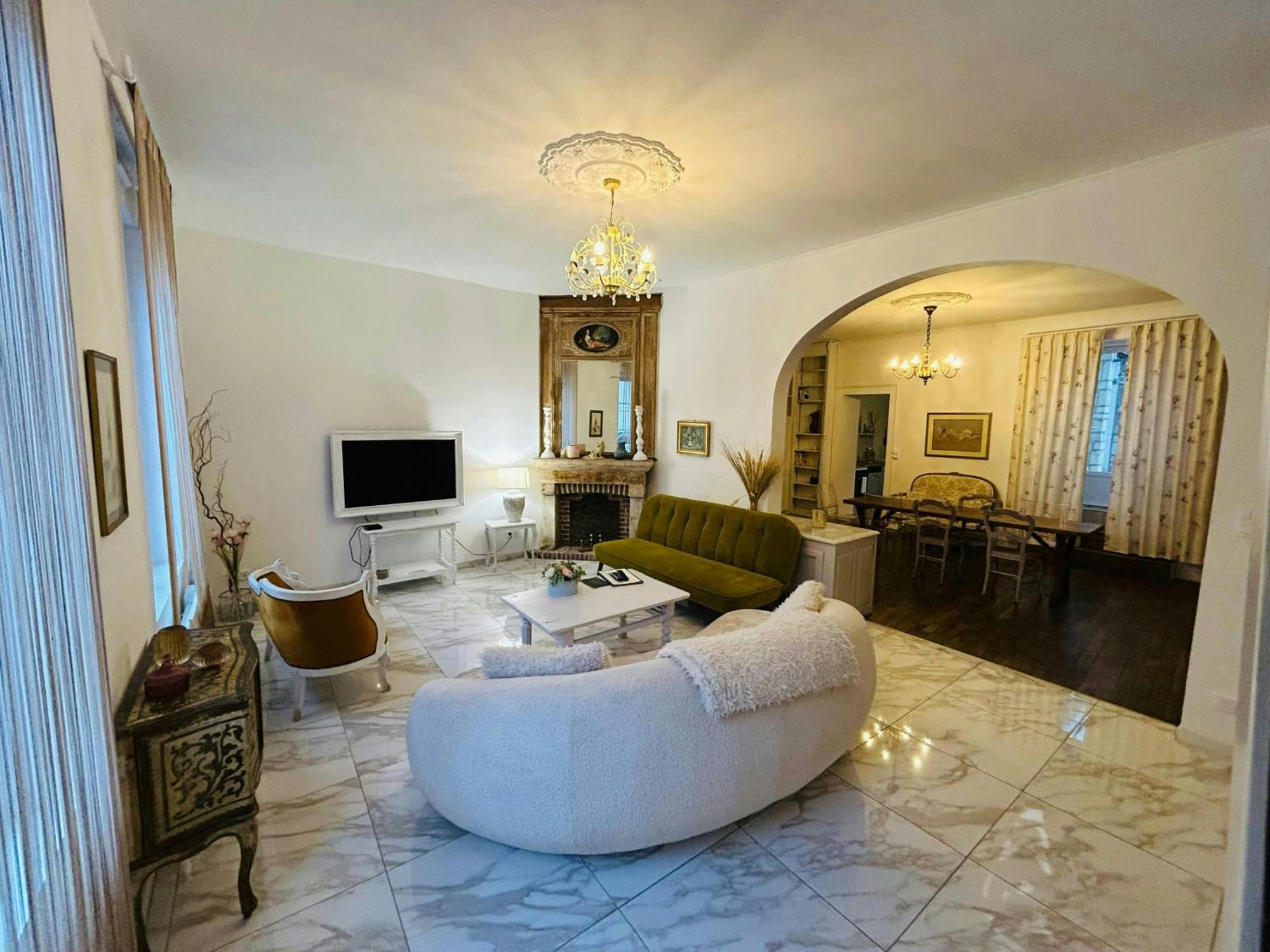 Magnifique Maison Dartiste La Maison Aerts Reims Dış mekan fotoğraf